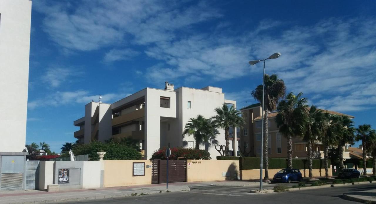 Penthouse Op Toplocatie Οριουέλα Εξωτερικό φωτογραφία